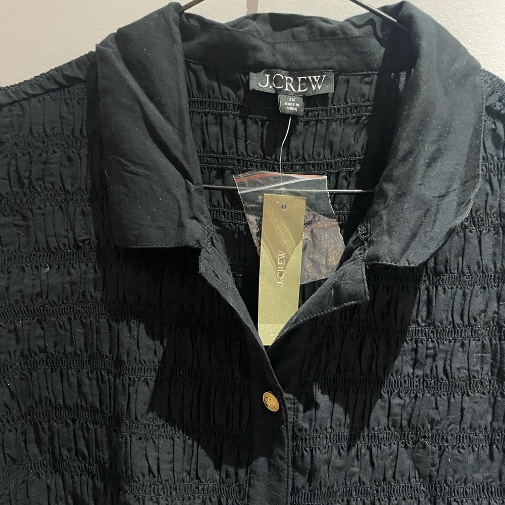 📼 J.Crew Black Shirred Button-up Shirt ⚜️ - Picture 2 of 2